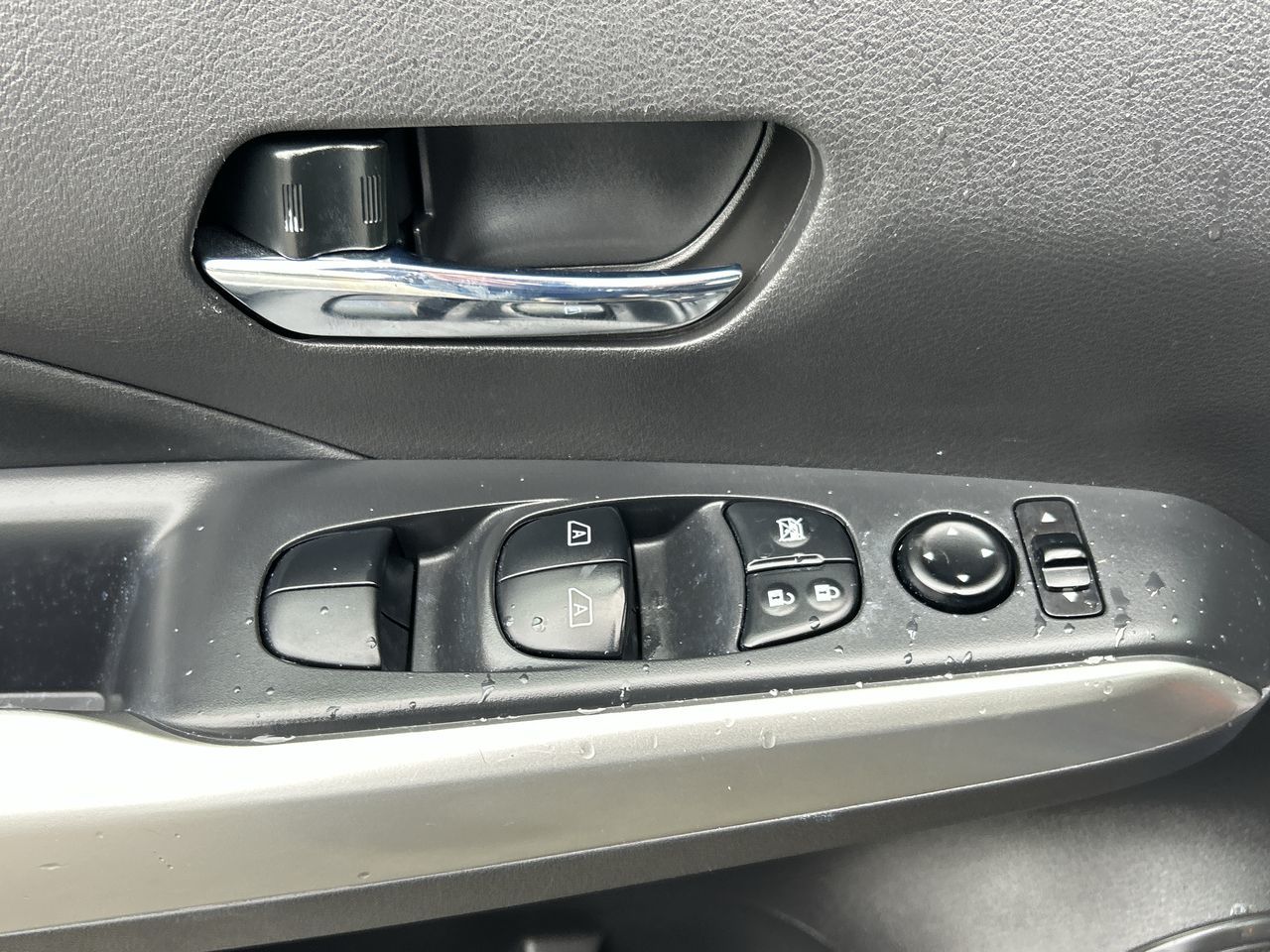 2020 Nissan Kicks in North Vancouver, British Columbia