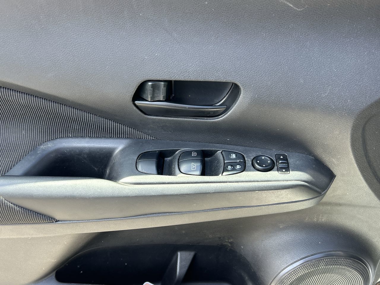 2020 Nissan Kicks