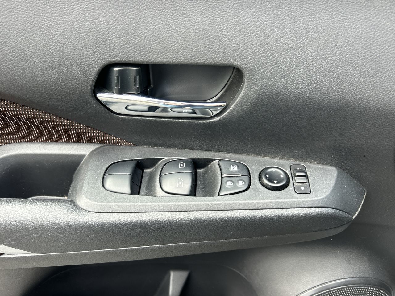 2021 Nissan Kicks in North Vancouver, British Columbia