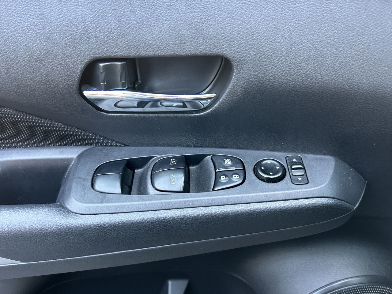 Nissan Kicks  2023 à Vancouver nord, Colombie-Britannique