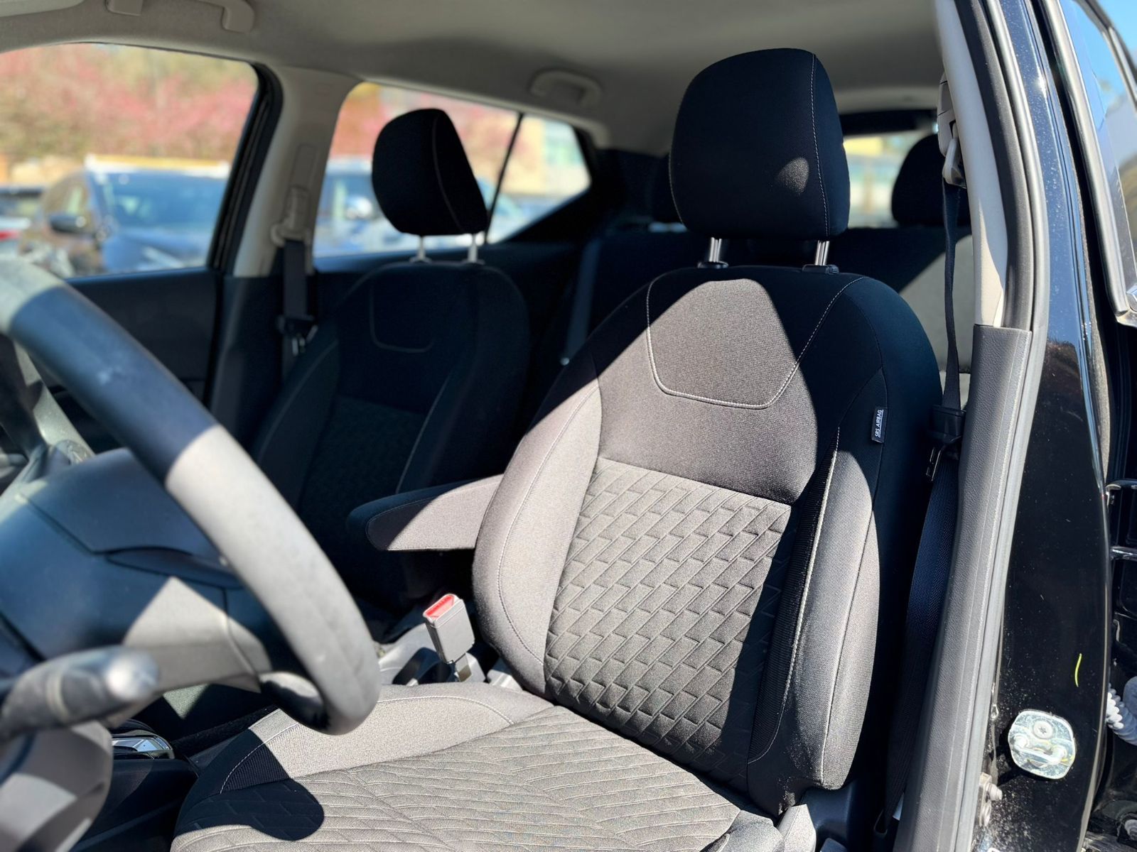 2023 Nissan Kicks