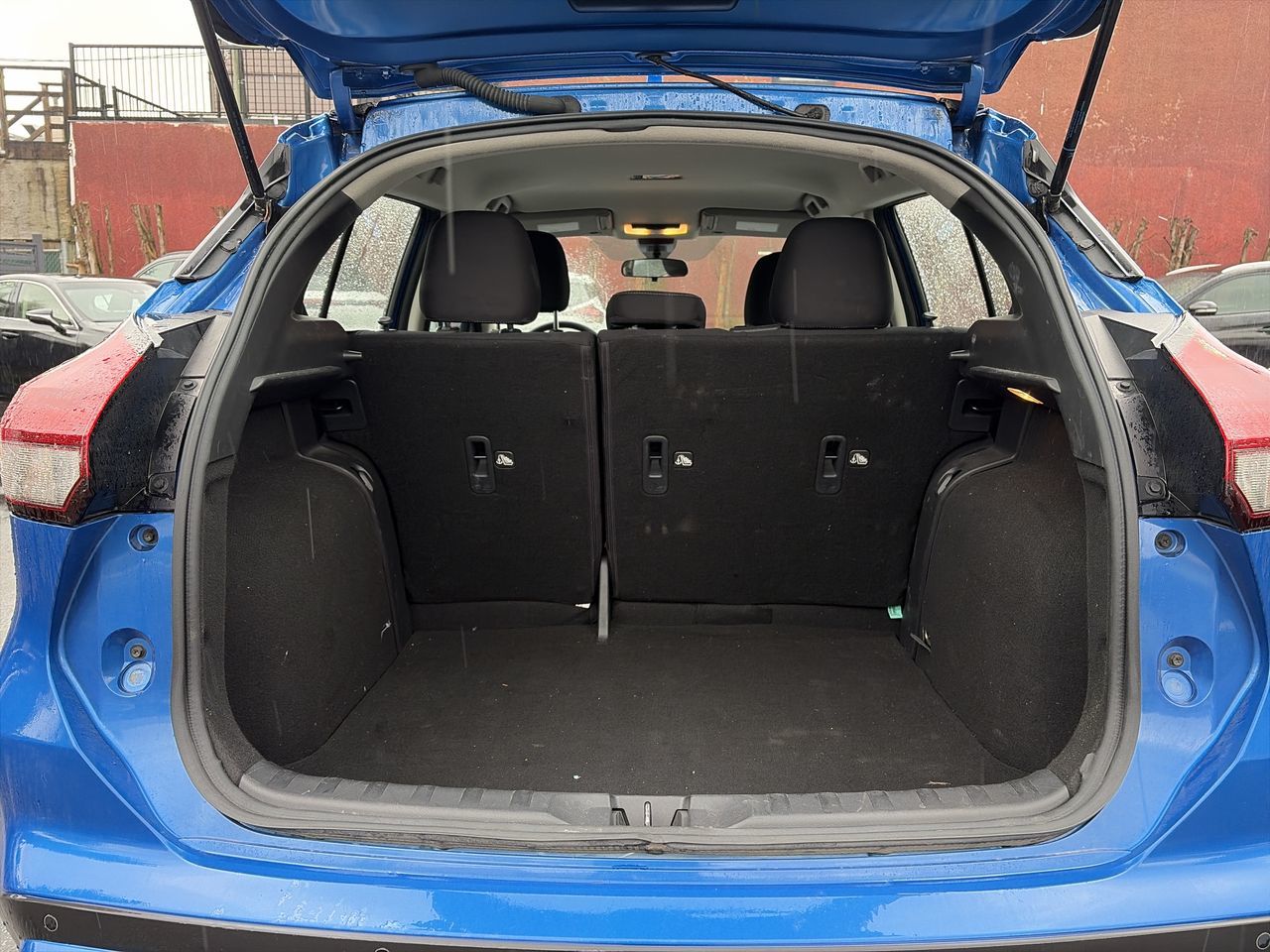 2023 Nissan Kicks
