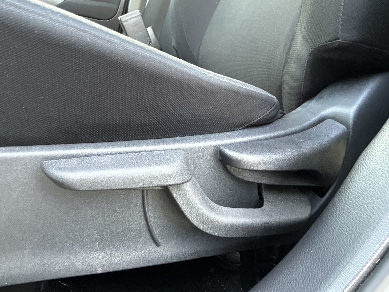 2024 Nissan Kicks in North Vancouver, British Columbia