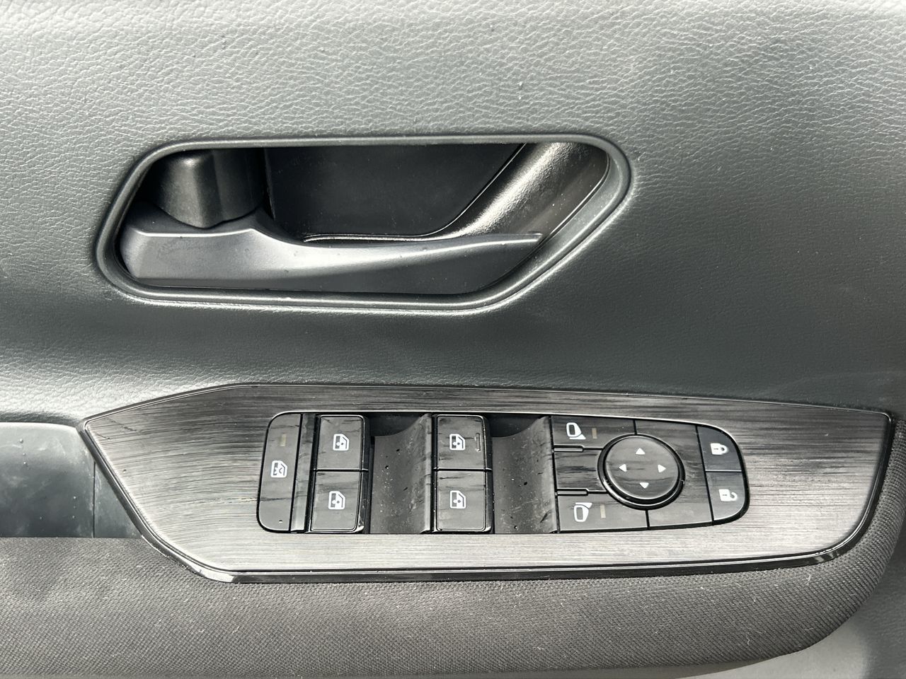 2025 Nissan Kicks in North Vancouver, British Columbia