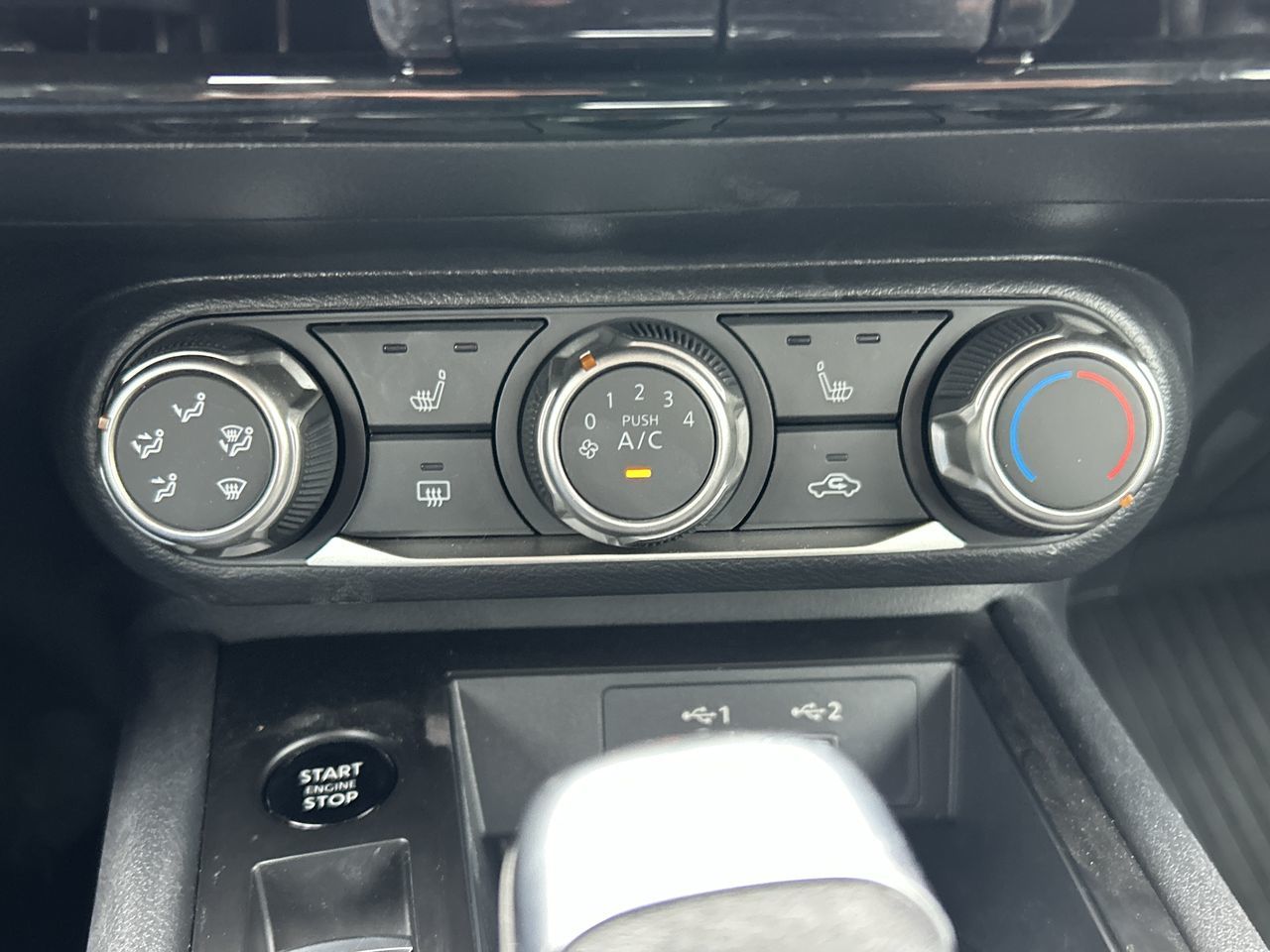 2025 Nissan Kicks in North Vancouver, British Columbia