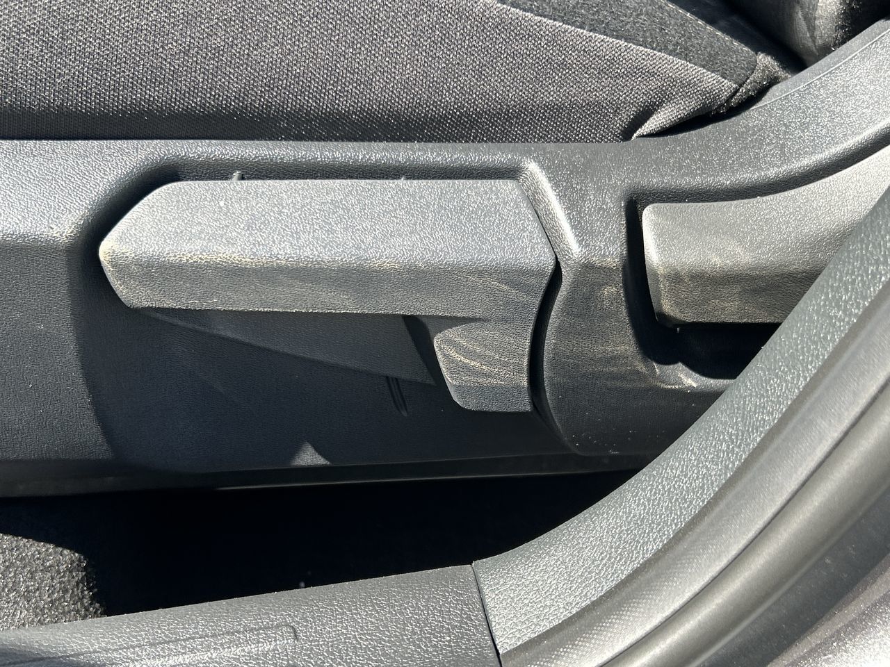 2025 Nissan Kicks in North Vancouver, British Columbia