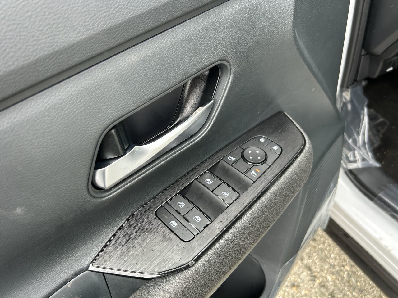 2025 Nissan Kicks in North Vancouver, British Columbia