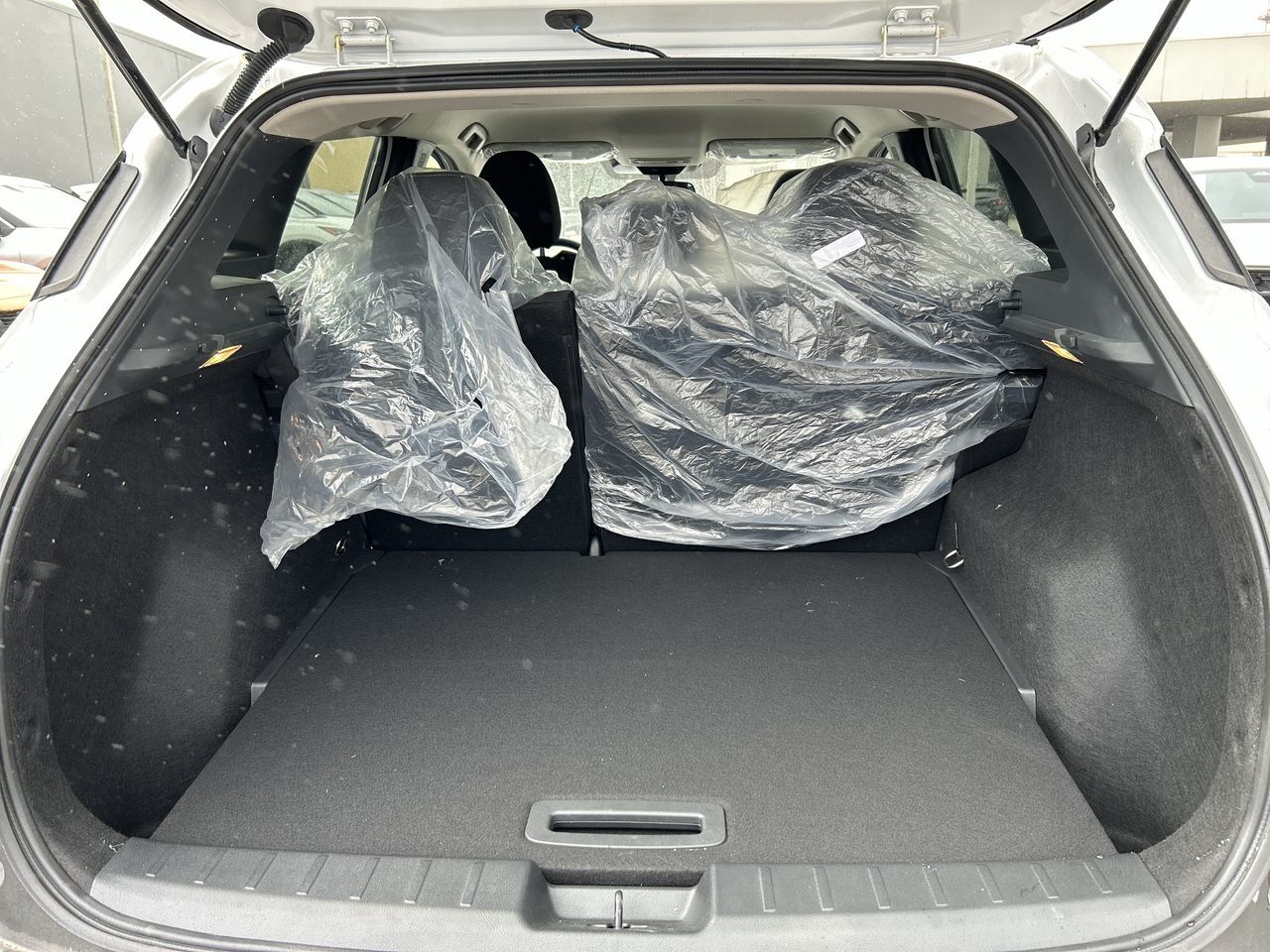 2025 Nissan Kicks in North Vancouver, British Columbia