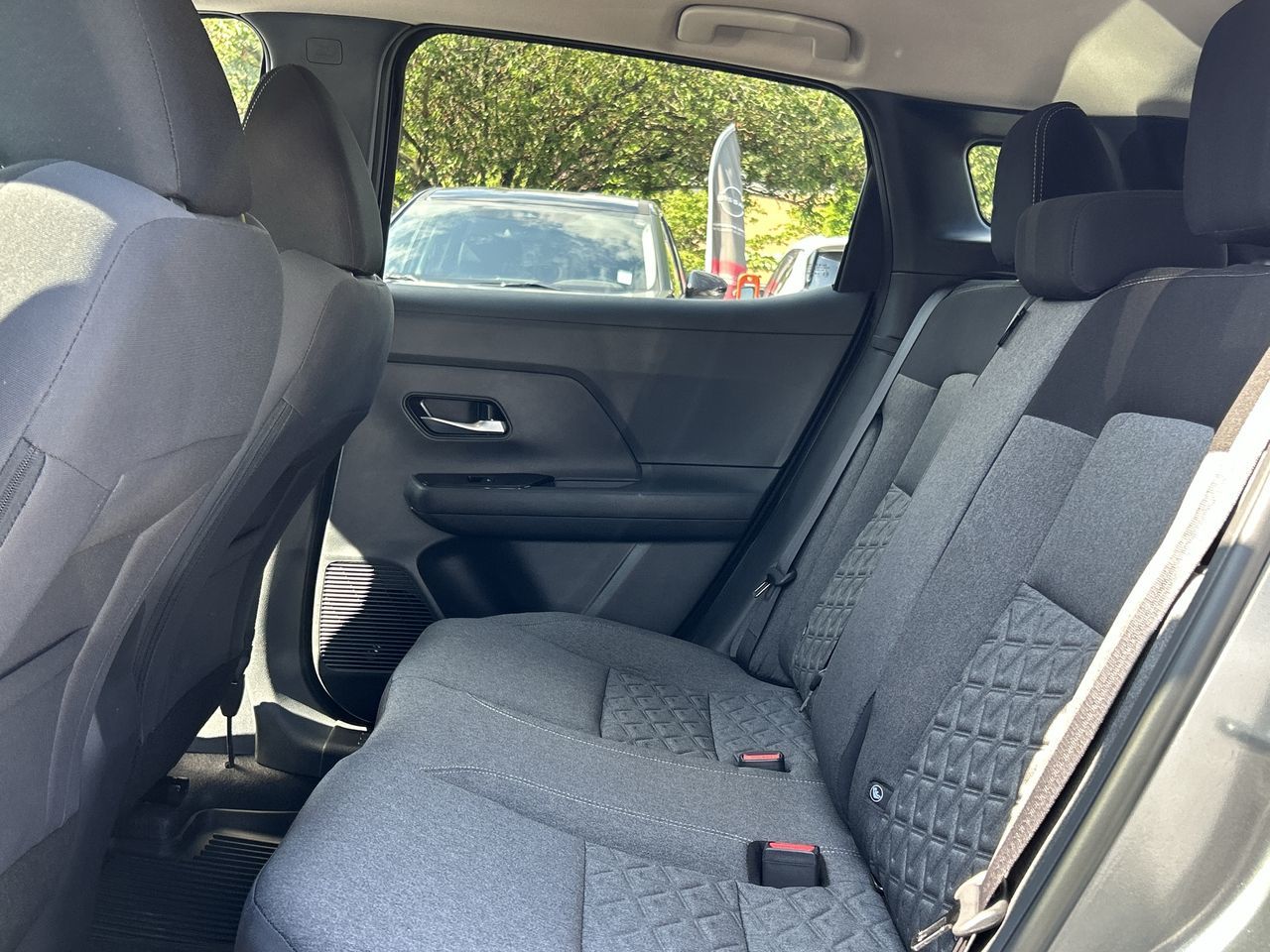 2025 Nissan Kicks in North Vancouver, British Columbia