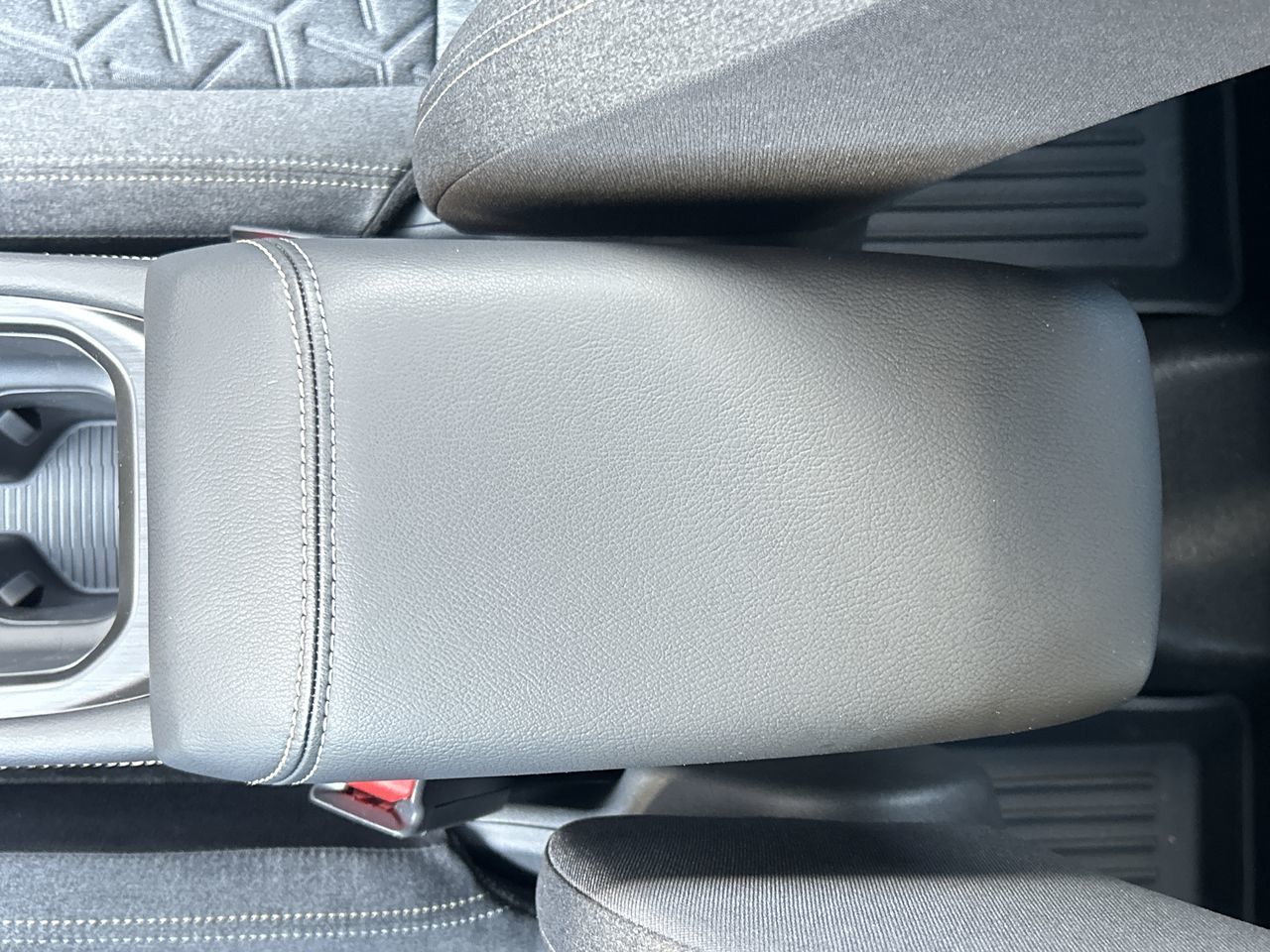 2025 Nissan Kicks in North Vancouver, British Columbia