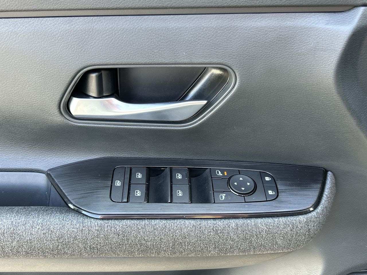 2025 Nissan Kicks in North Vancouver, British Columbia