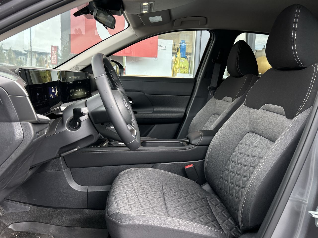 Nissan Kicks  2025 à Vancouver nord, Colombie-Britannique