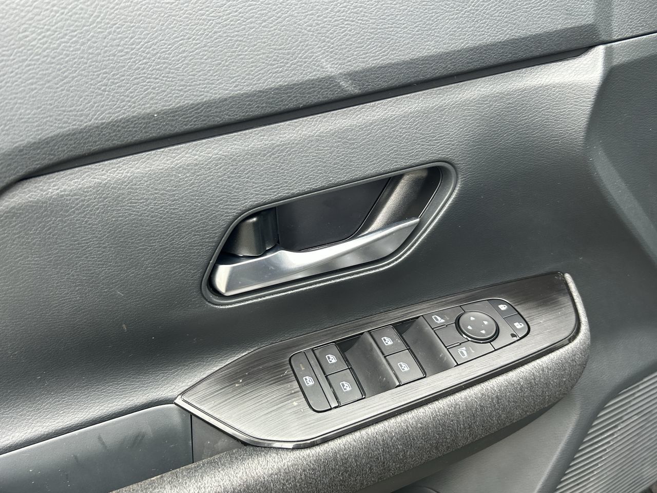 2025 Nissan Kicks in North Vancouver, British Columbia