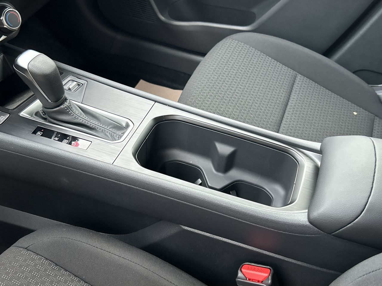 2025 Nissan Kicks in North Vancouver, British Columbia