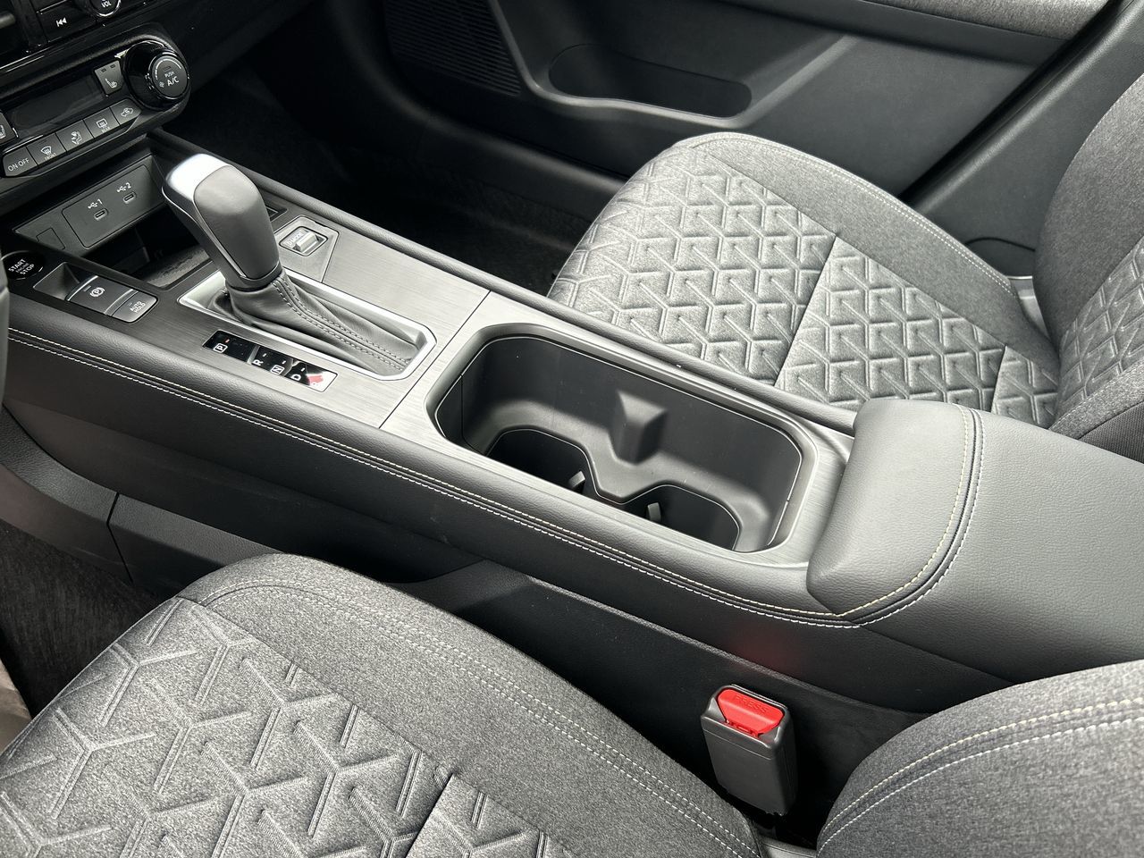 2025 Nissan Kicks in North Vancouver, British Columbia