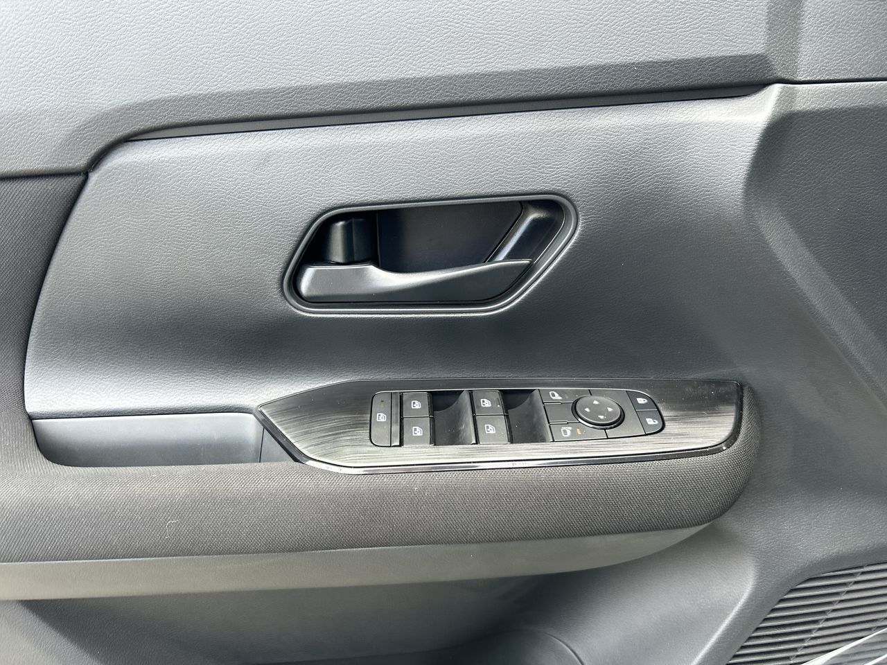 2025 Nissan Kicks in North Vancouver, British Columbia