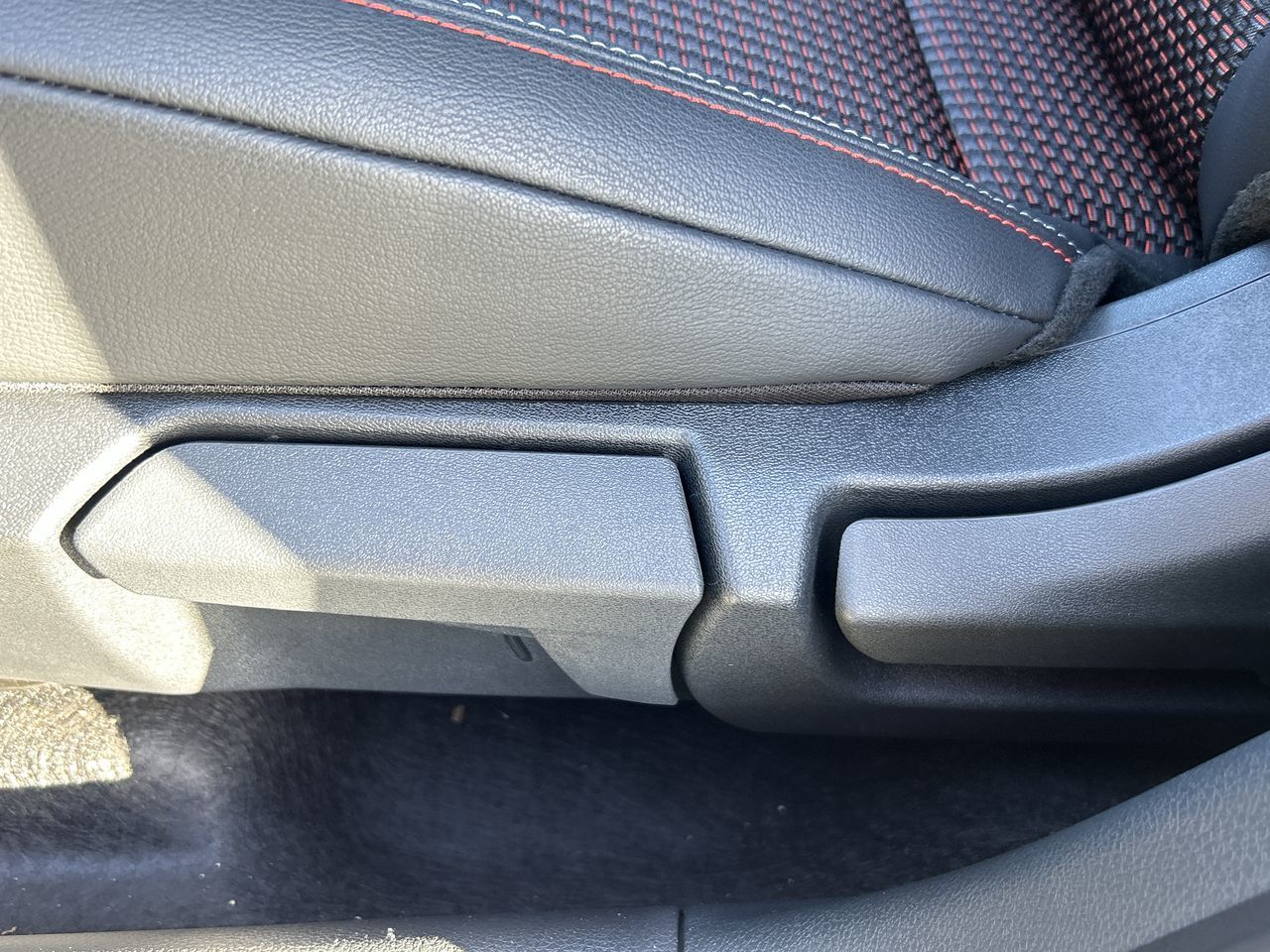 2025 Nissan Kicks in North Vancouver, British Columbia