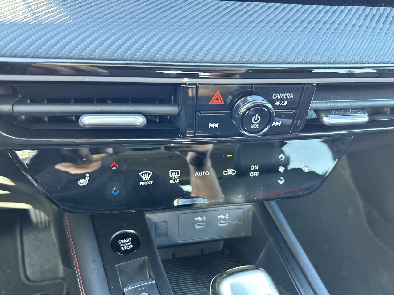 2025 Nissan Kicks in North Vancouver, British Columbia