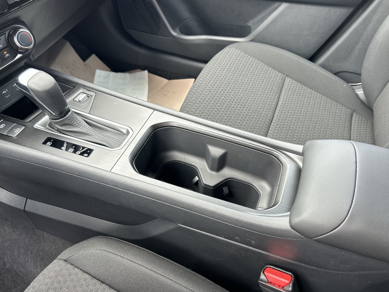 2025 Nissan Kicks in North Vancouver, British Columbia