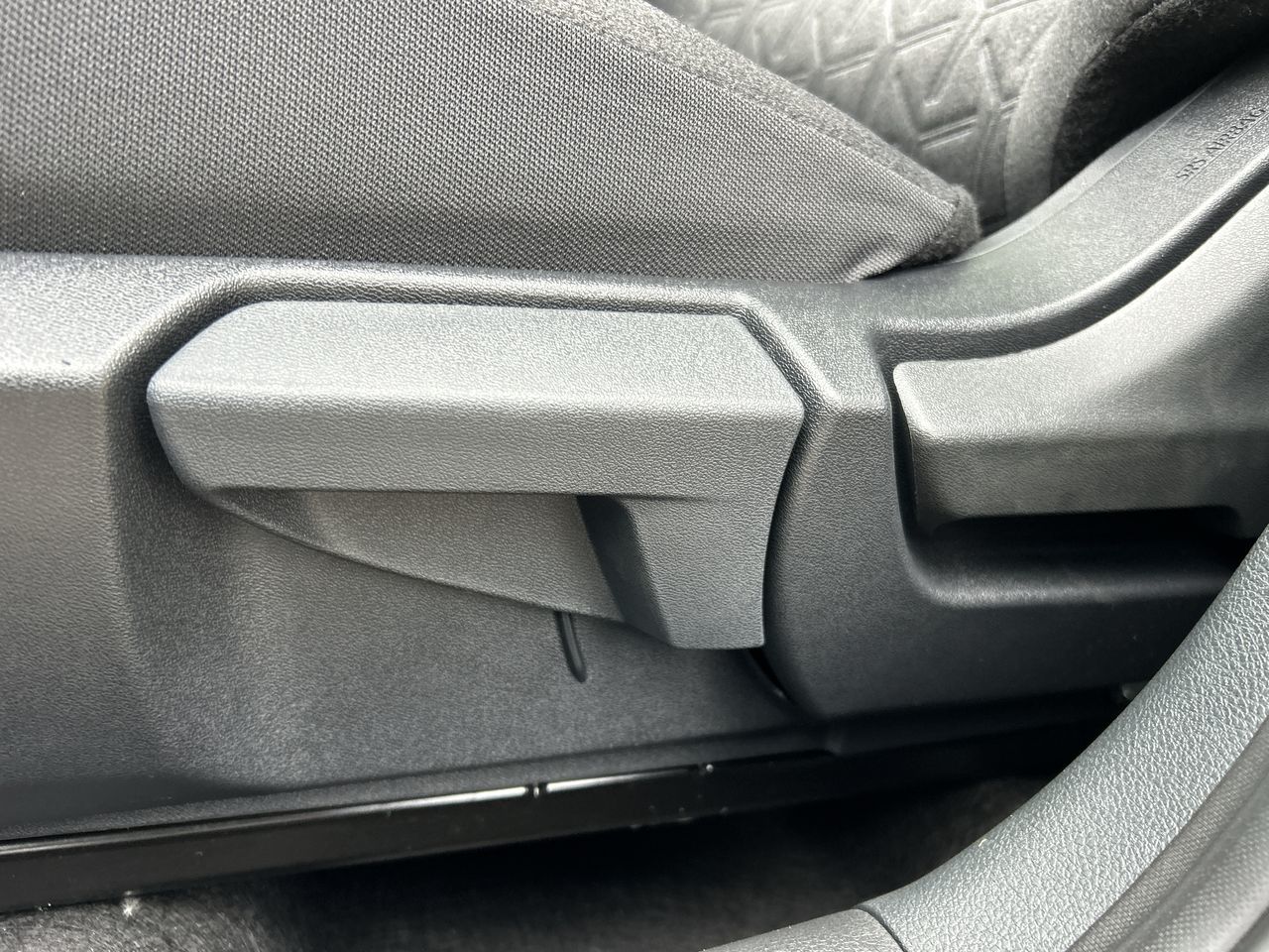 2025 Nissan Kicks in North Vancouver, British Columbia