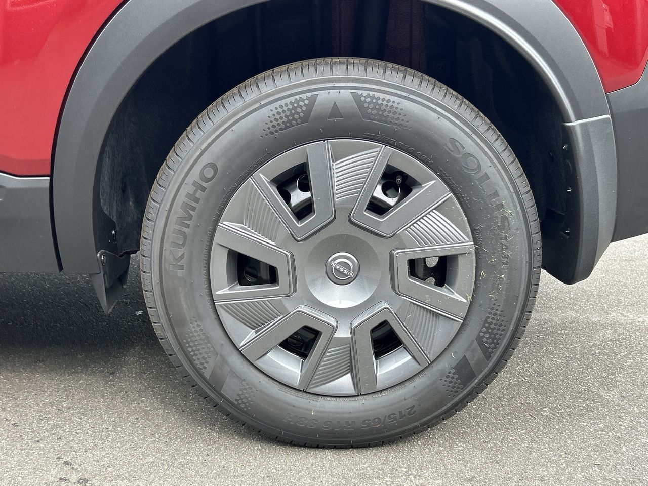 2025 Nissan Kicks in North Vancouver, British Columbia