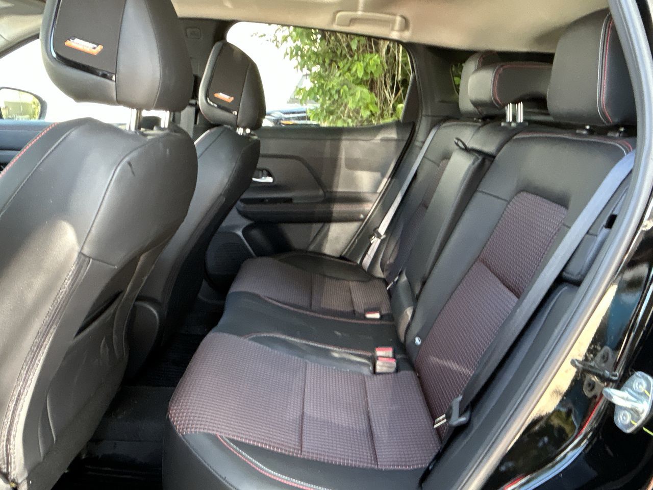2025 Nissan Kicks