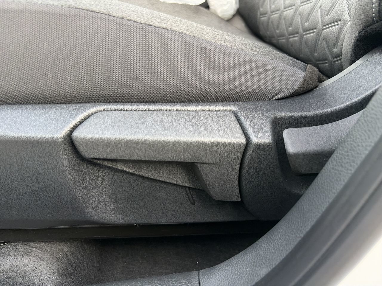 2027 Nissan Kicks