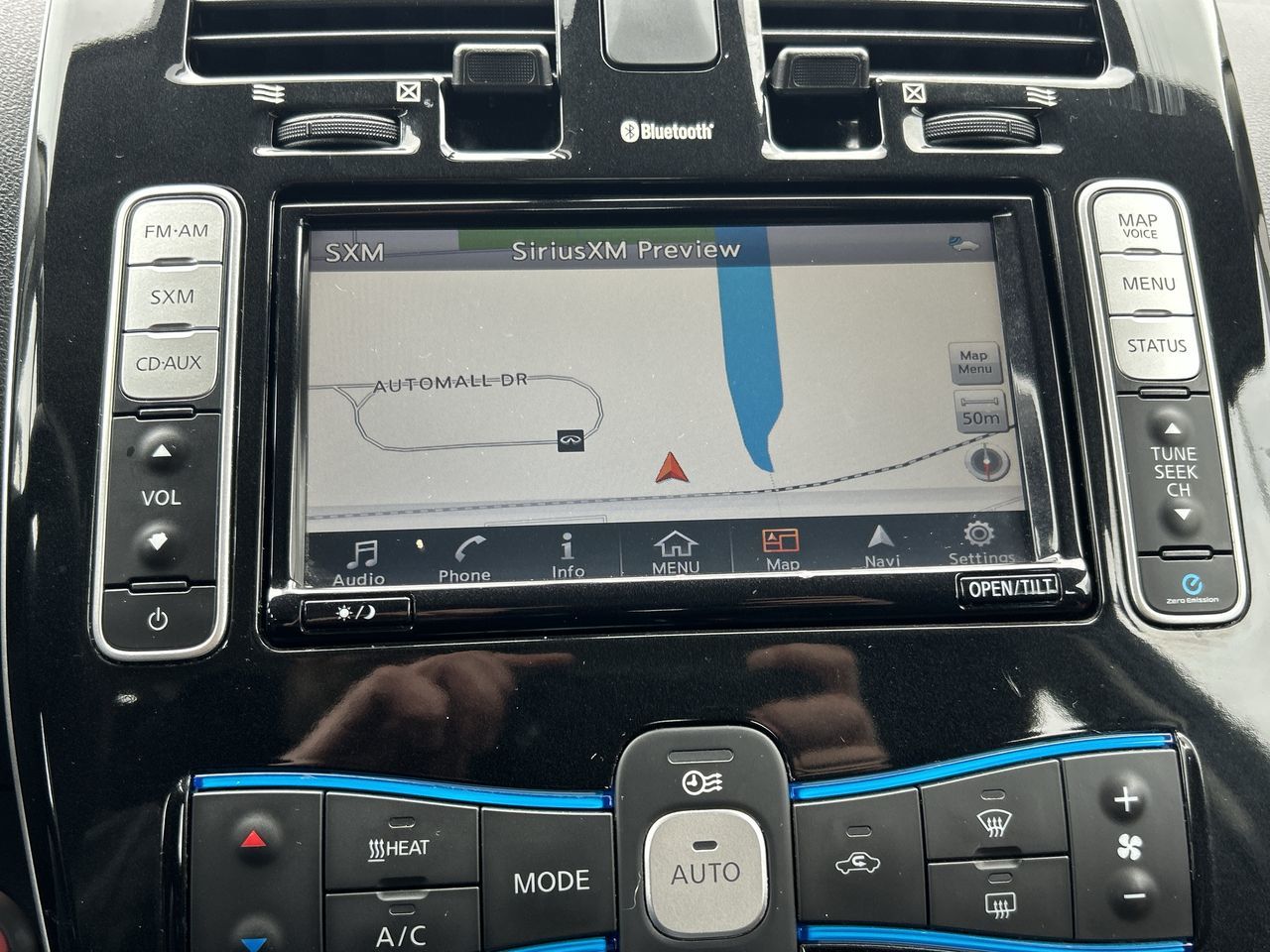 2016 Nissan Leaf in North Vancouver, British Columbia