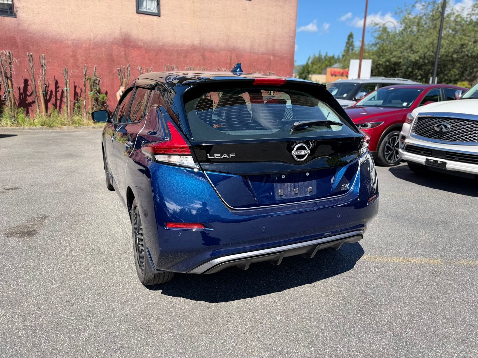 2023 Nissan LEAF