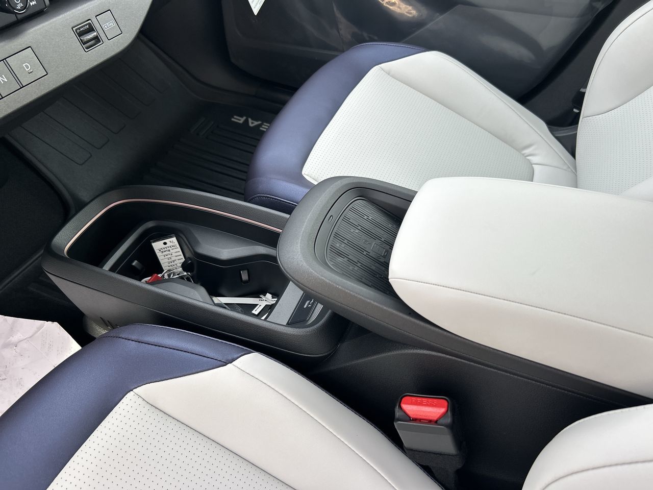 2026 Nissan LEAF in North Vancouver, British Columbia