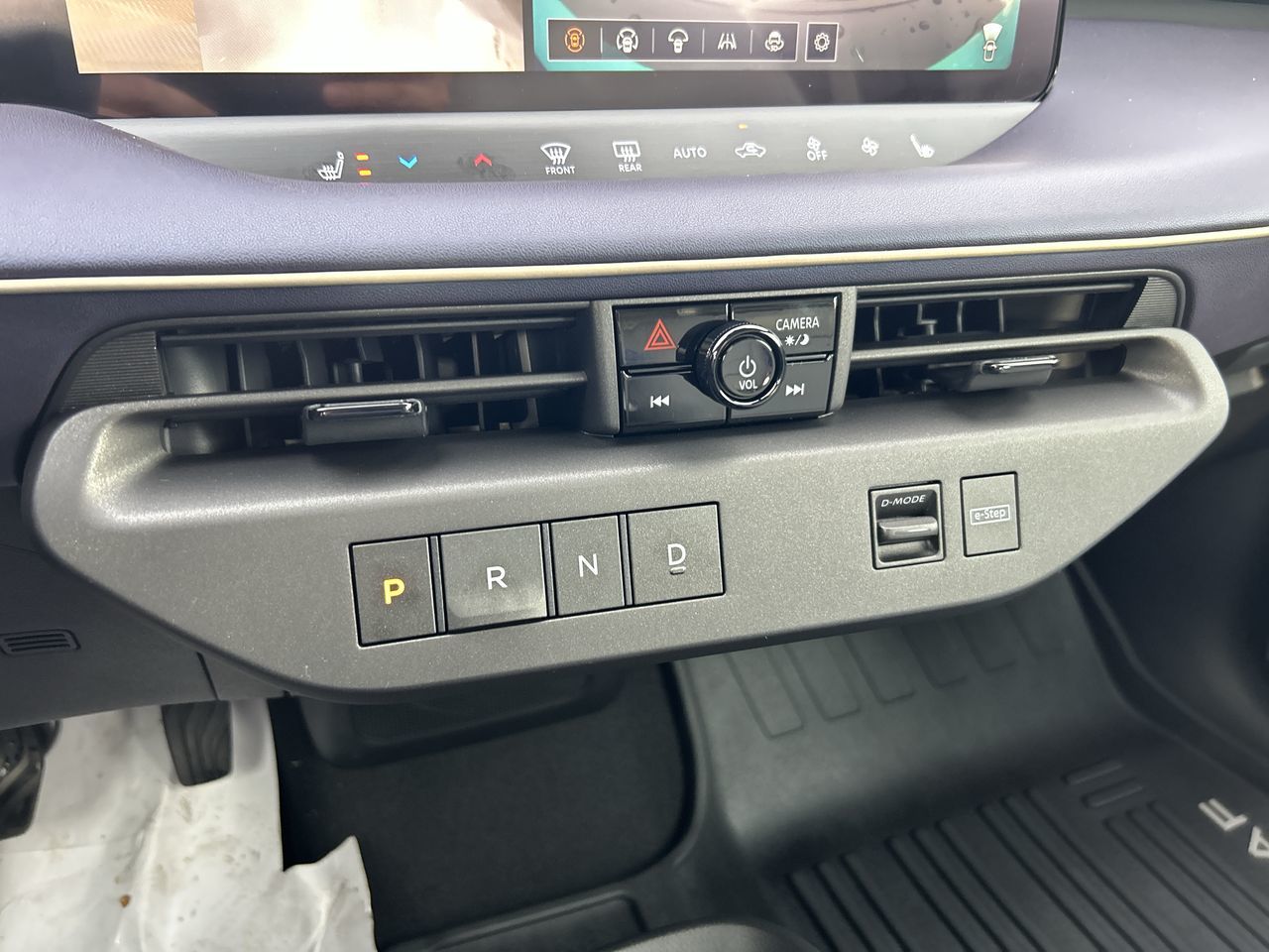 2026 Nissan LEAF in North Vancouver, British Columbia