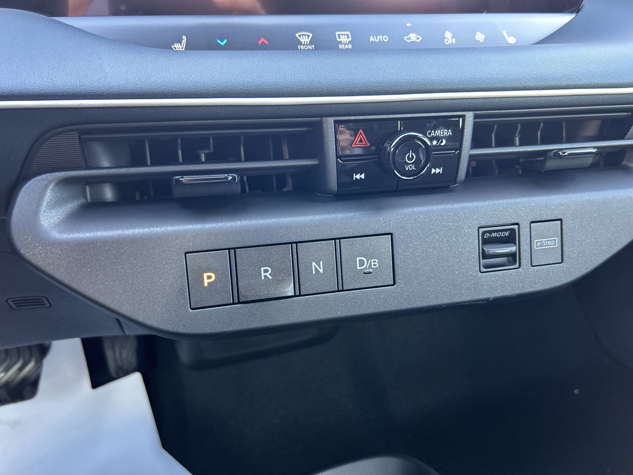 2026 Nissan LEAF in North Vancouver, British Columbia