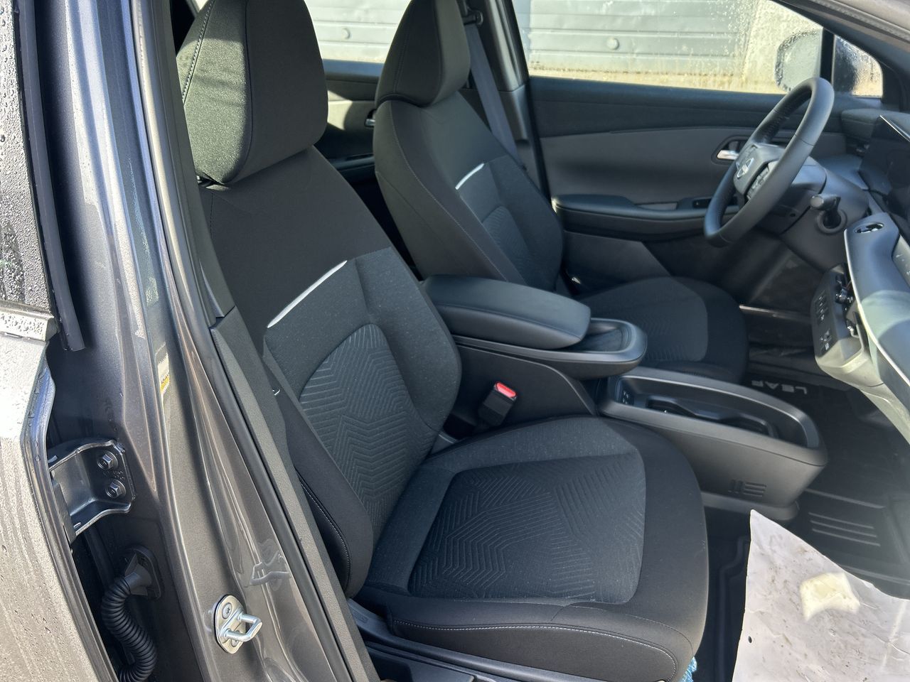 2026 Nissan LEAF in North Vancouver, British Columbia