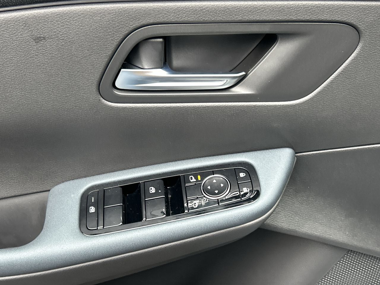 2026 Nissan LEAF