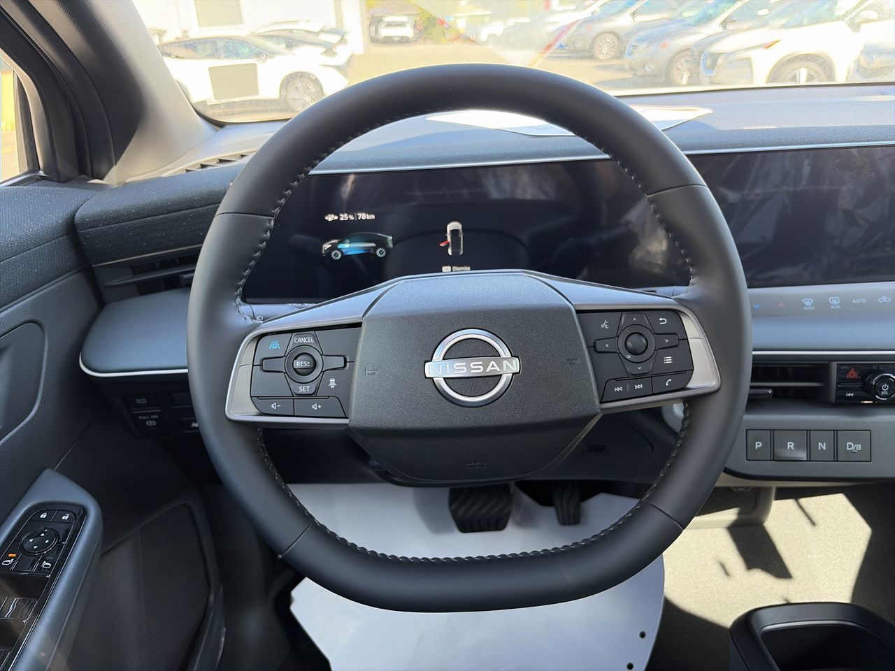 2027 Nissan LEAF