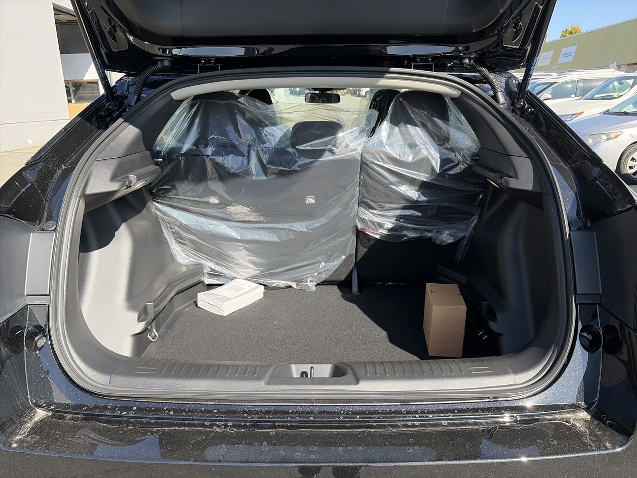 2027 Nissan LEAF