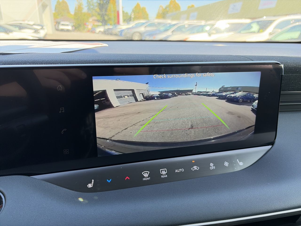 2027 Nissan LEAF
