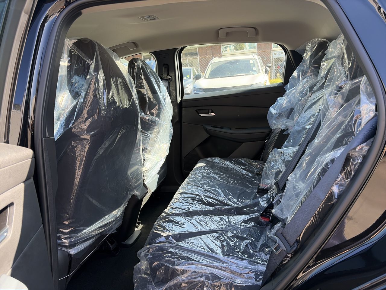 2027 Nissan LEAF