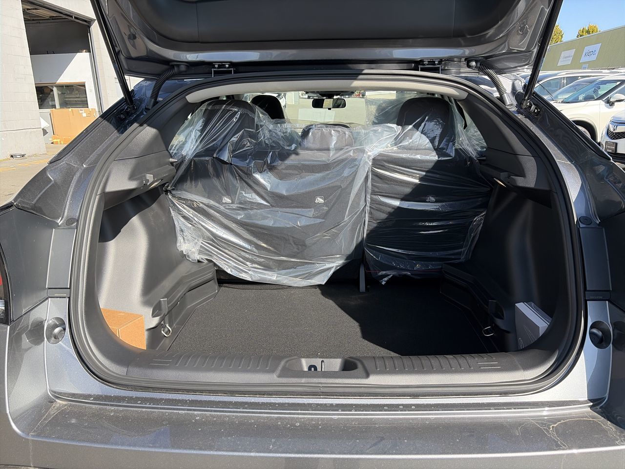 2027 Nissan LEAF