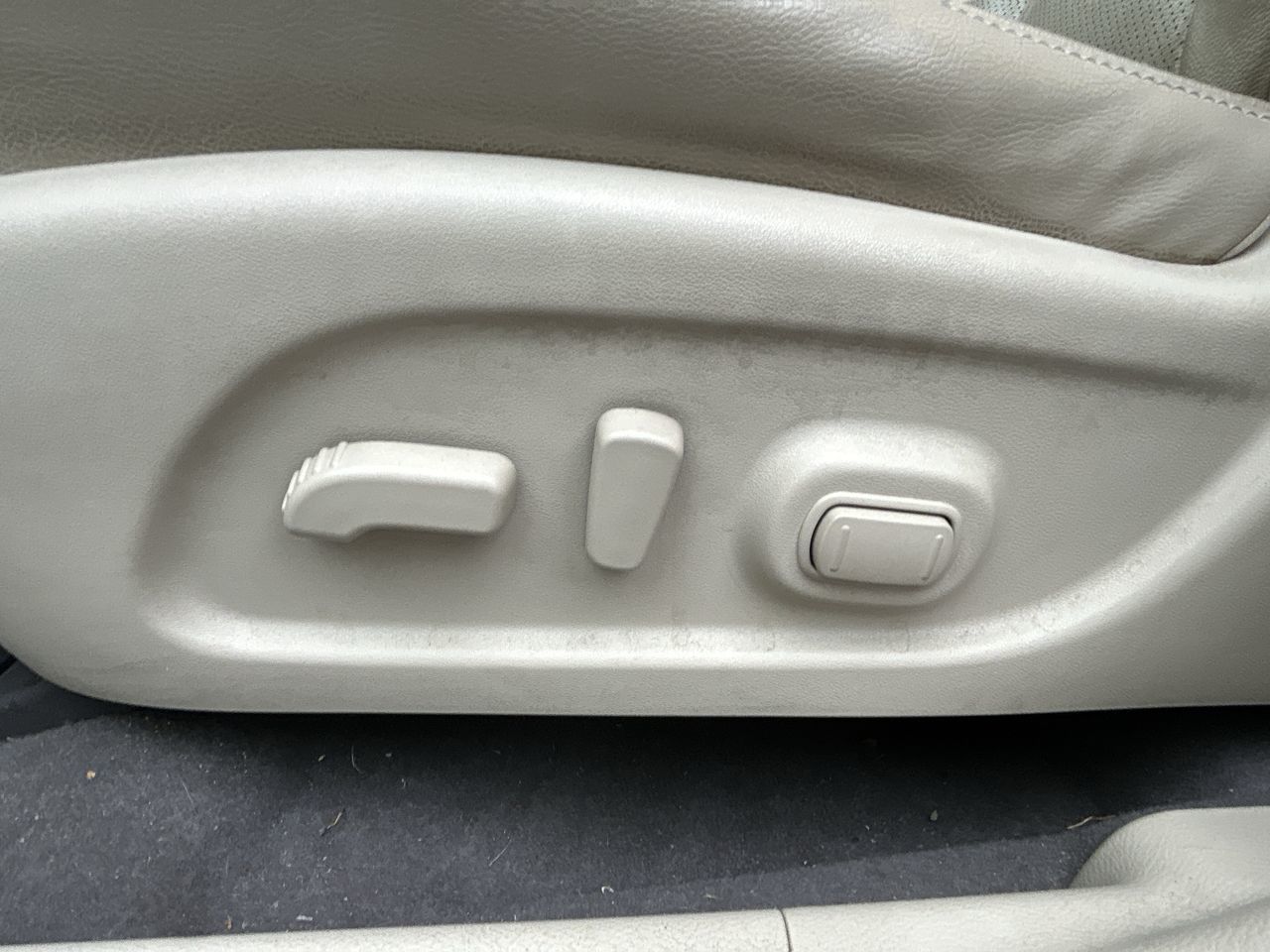 2017 Nissan Murano in North Vancouver, British Columbia