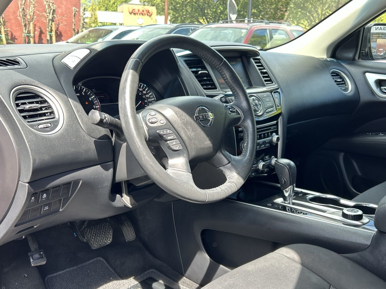 Nissan Pathfinder  2017 à Vancouver nord, Colombie-Britannique