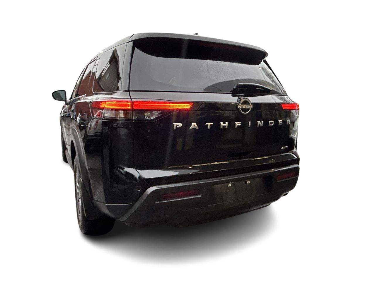 2022 Nissan Pathfinder in North Vancouver, British Columbia