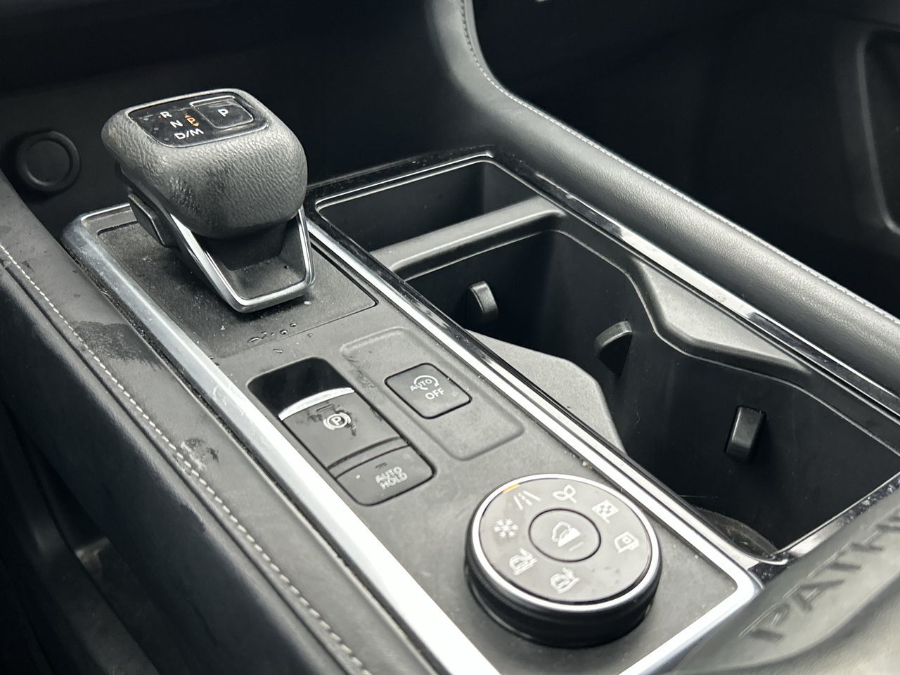 2022 Nissan Pathfinder in North Vancouver, British Columbia