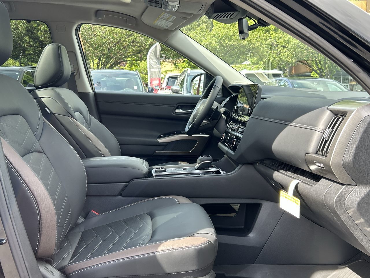 2025 Nissan Pathfinder in North Vancouver, British Columbia