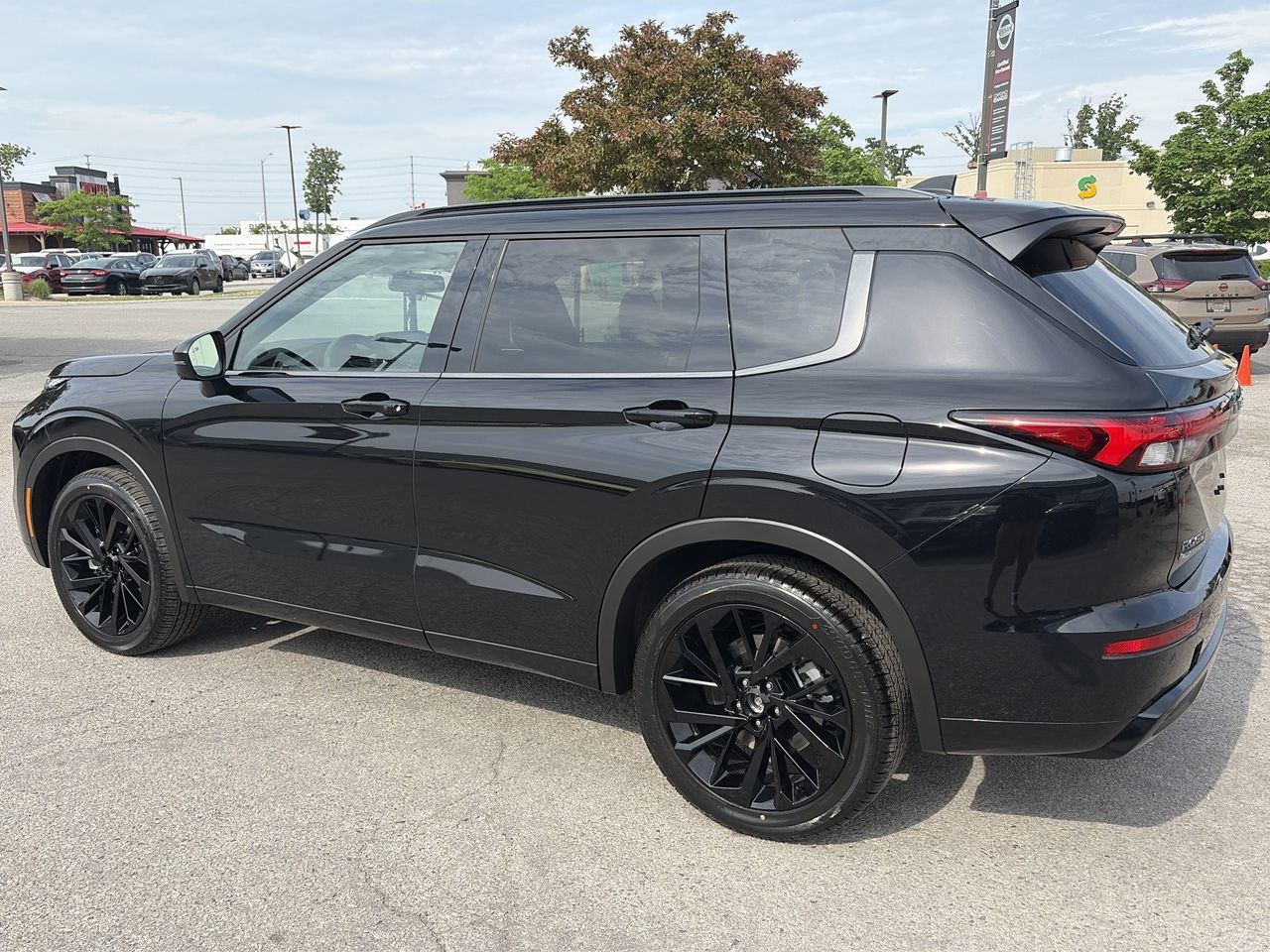 2026 Nissan Rogue Plug-in Hybrid in North Vancouver, British Columbia