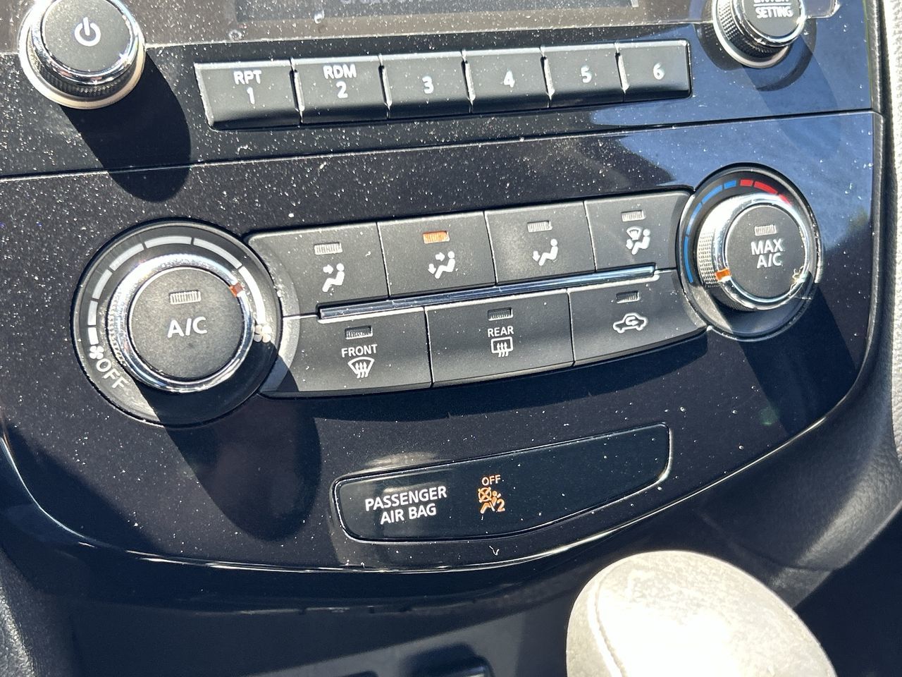 2014 Nissan Rogue in North Vancouver, British Columbia