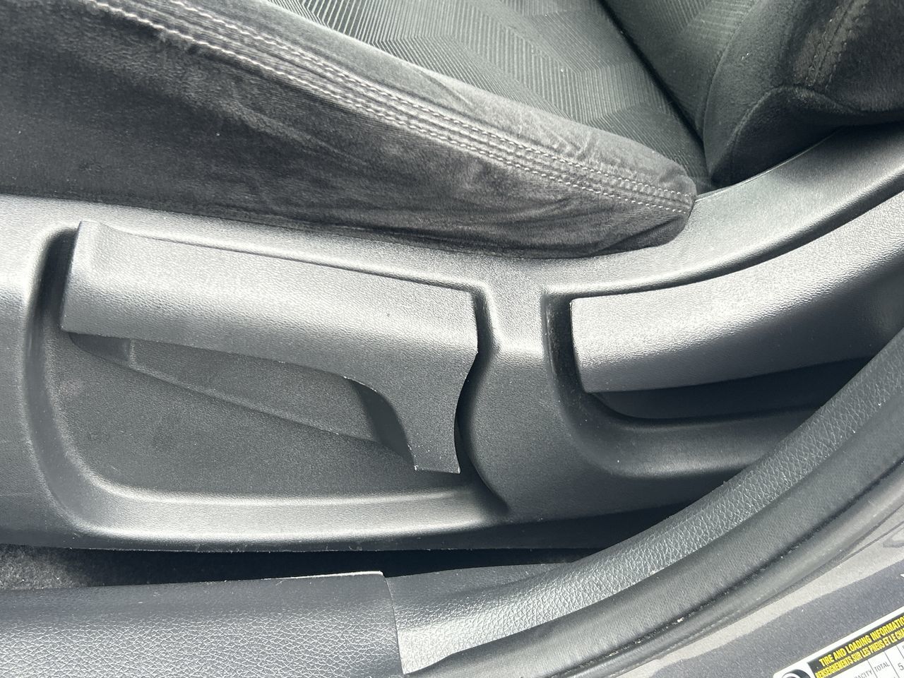 2016 Nissan Rogue in North Vancouver, British Columbia