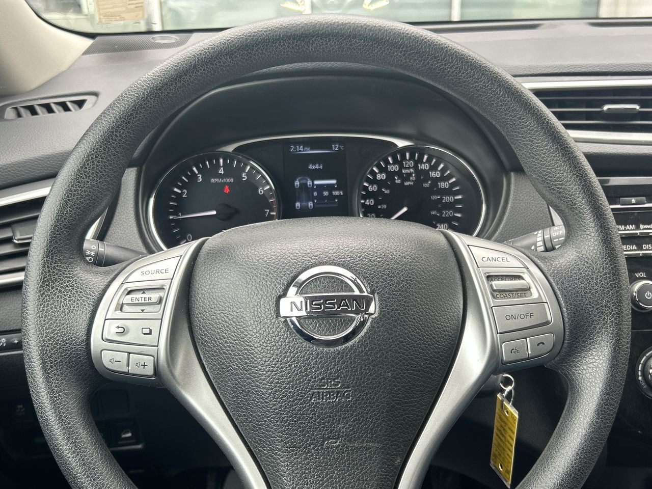 2016 Nissan Rogue in North Vancouver, British Columbia