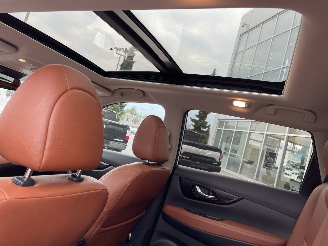 2018 Nissan Rogue in North Vancouver, British Columbia