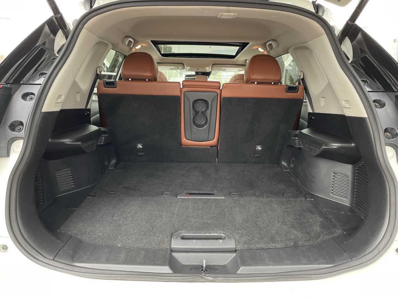 2018 Nissan Rogue in North Vancouver, British Columbia